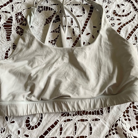 Lululemon gently used bra!! - Picture 3 of 7